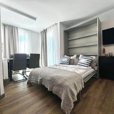 Yachthafenresidenz-wohnung-8201-873 * Kühlungsborn